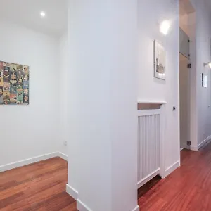 Spanish Steps Art Apartment